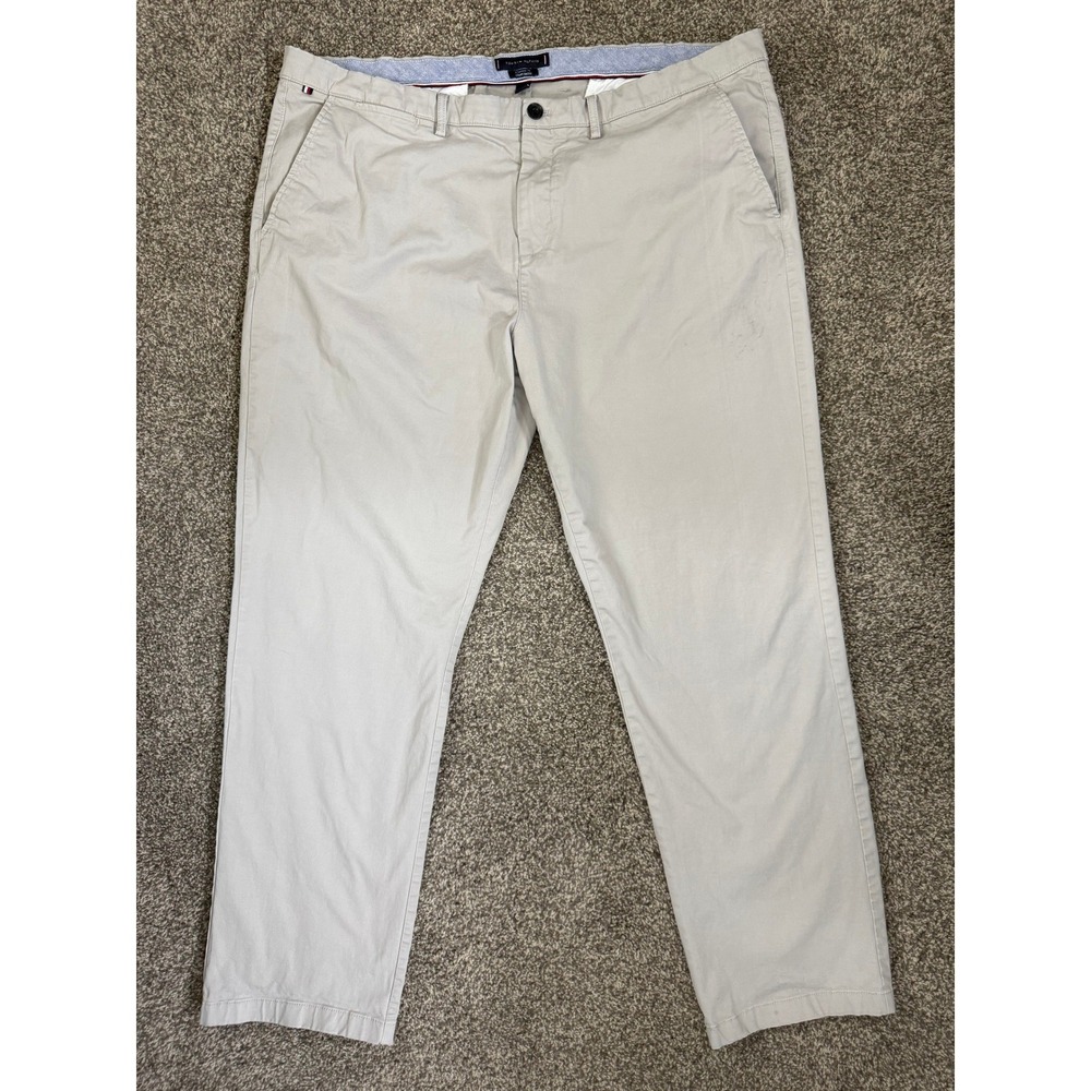 Tommy Hilfiger Chino Pants Mens 42 Straight Fit Khaki Preppy Classic Old Money